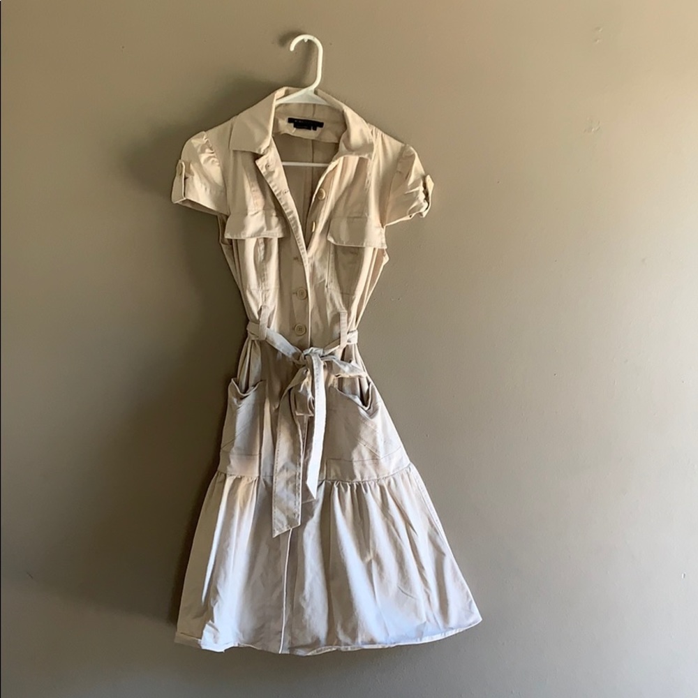 Bcbgmaxazria khaki cap sleeve dress